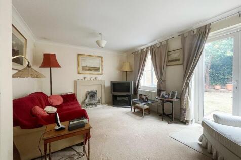 Sitting Room.JPG