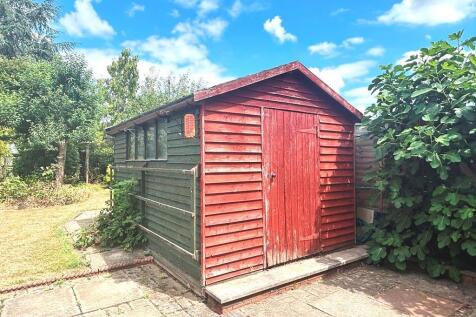 Shed.JPG