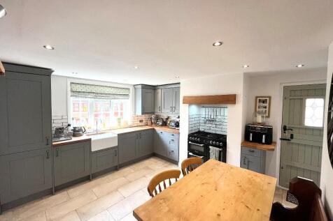 Kitchen New.jpeg