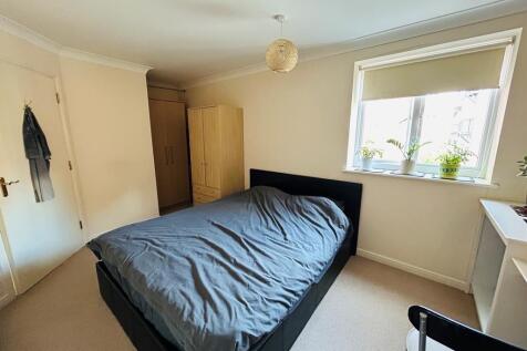 Bedroom Two.JPEG