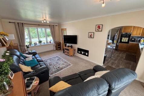 Sitting Room.JPG