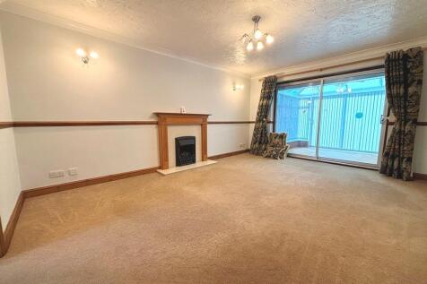 Sitting Room.JPG