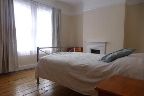 1st bedroom