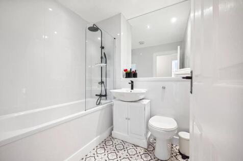 Bathroom (4)