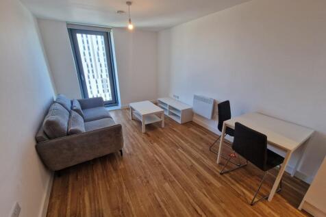 Living room 3