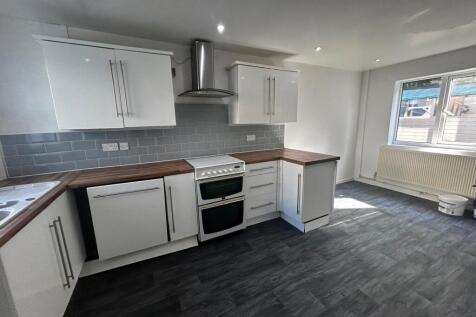 Kitchen 4