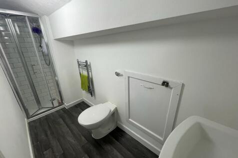 Bathroom 3