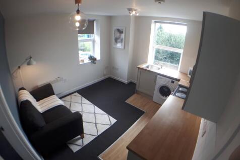 Flat 4 reception 2