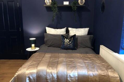 Room 1 (2)