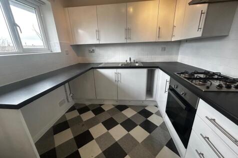 Kitchen (2)