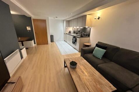 Lounge Kitchen