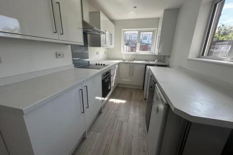 Kitchen b