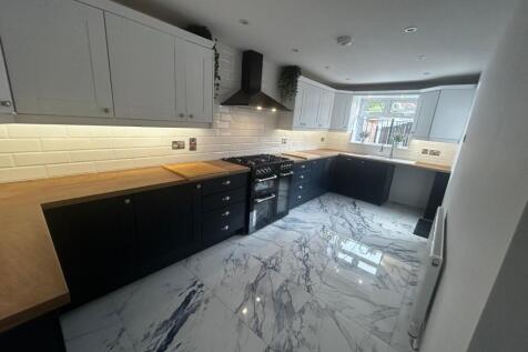 Kitchen (1)