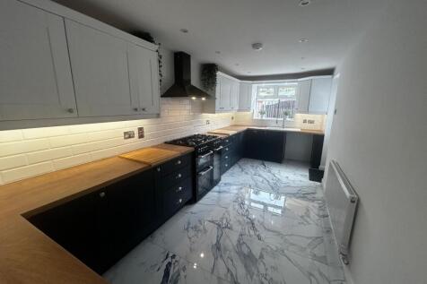 Kitchen (3)