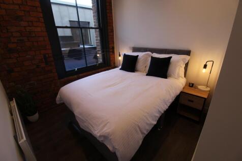 Bedroom  (1)