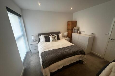 Bedroom 2a