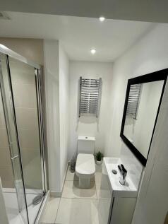 Bed 3 ensuite