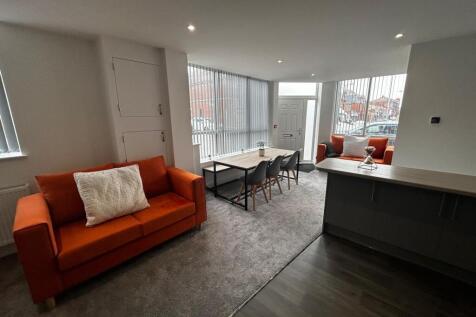 Communal Area 11