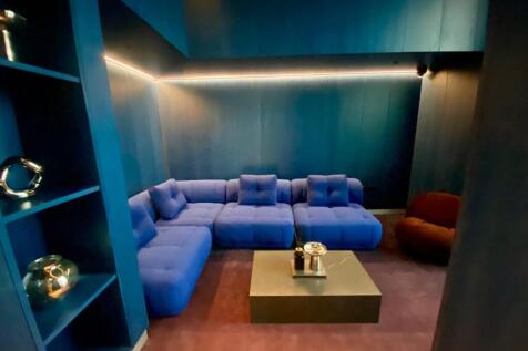 PHOTO-2025-11-27-12-