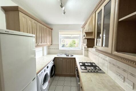 Kitchen: