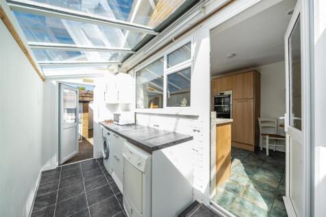 Utility Room: