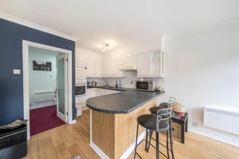 Reception Room/Open Plan Kitchen: