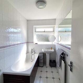 Family Bathroom:
