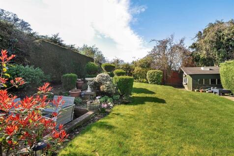 Rear Garden: