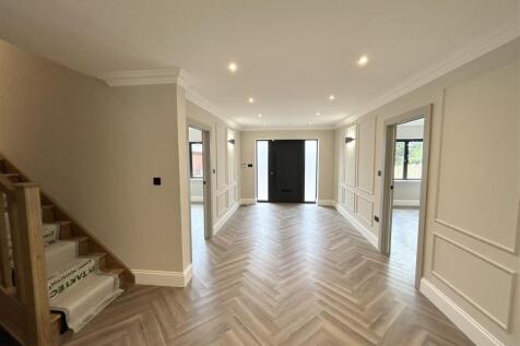 Entrance Hall: