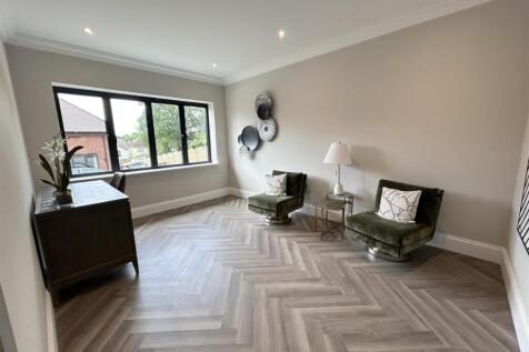 Tv Room/Playroom: