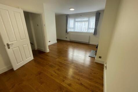 Sitting/Dining Room