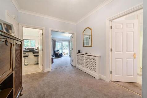 Entrance Hall: