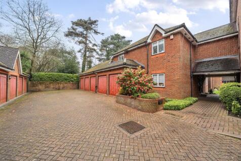 Garage: