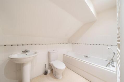 Family Bathroom: