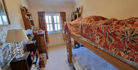 bed 4