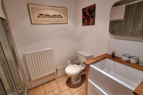 annex shower grou...