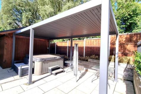 pergola