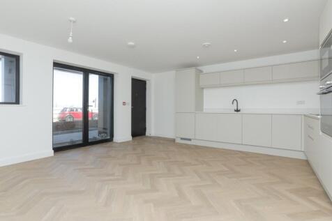 Apartment 4