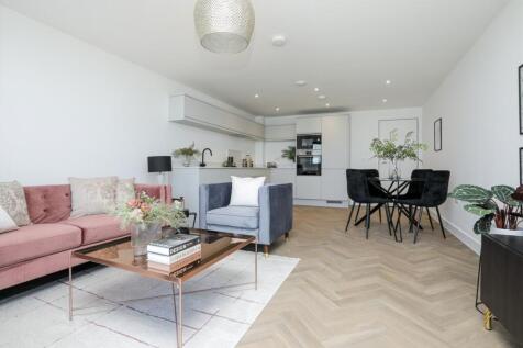 Apartment 6