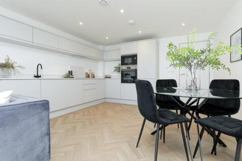 Apartment 6
