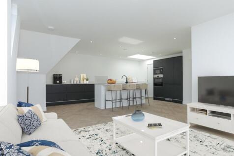 Apartment 13 Cgi