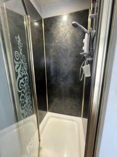 shower1.jpg