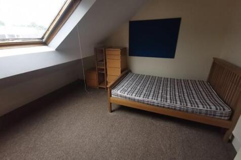 bedroom 33.jpg