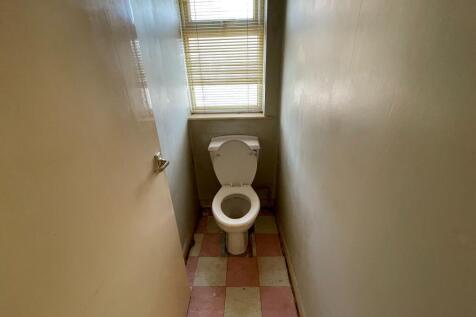 Photograph 15