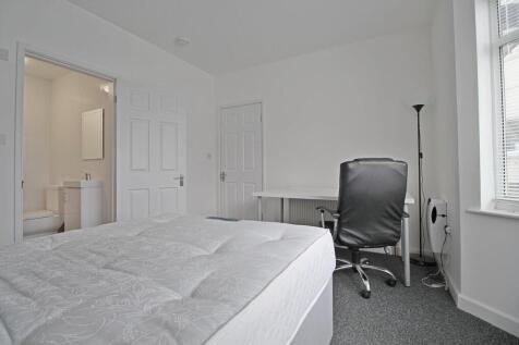 Ensuite Room