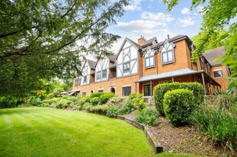 Exterior / Gardens