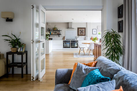 Sitting Room to Kitchen