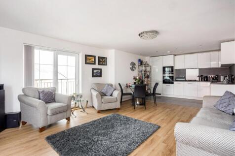 Sitting Room / Kitchen