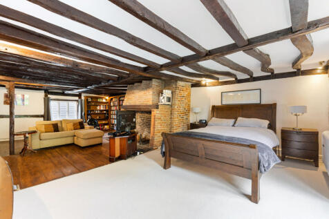 Principle Bedroom