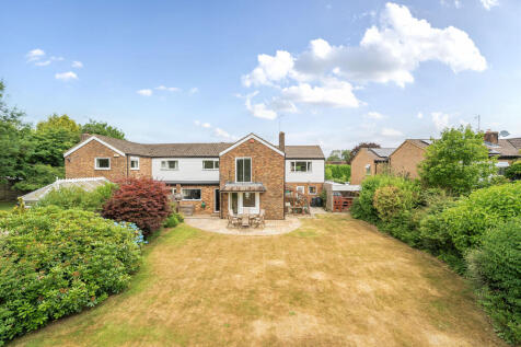 Rear Exterior / Garden